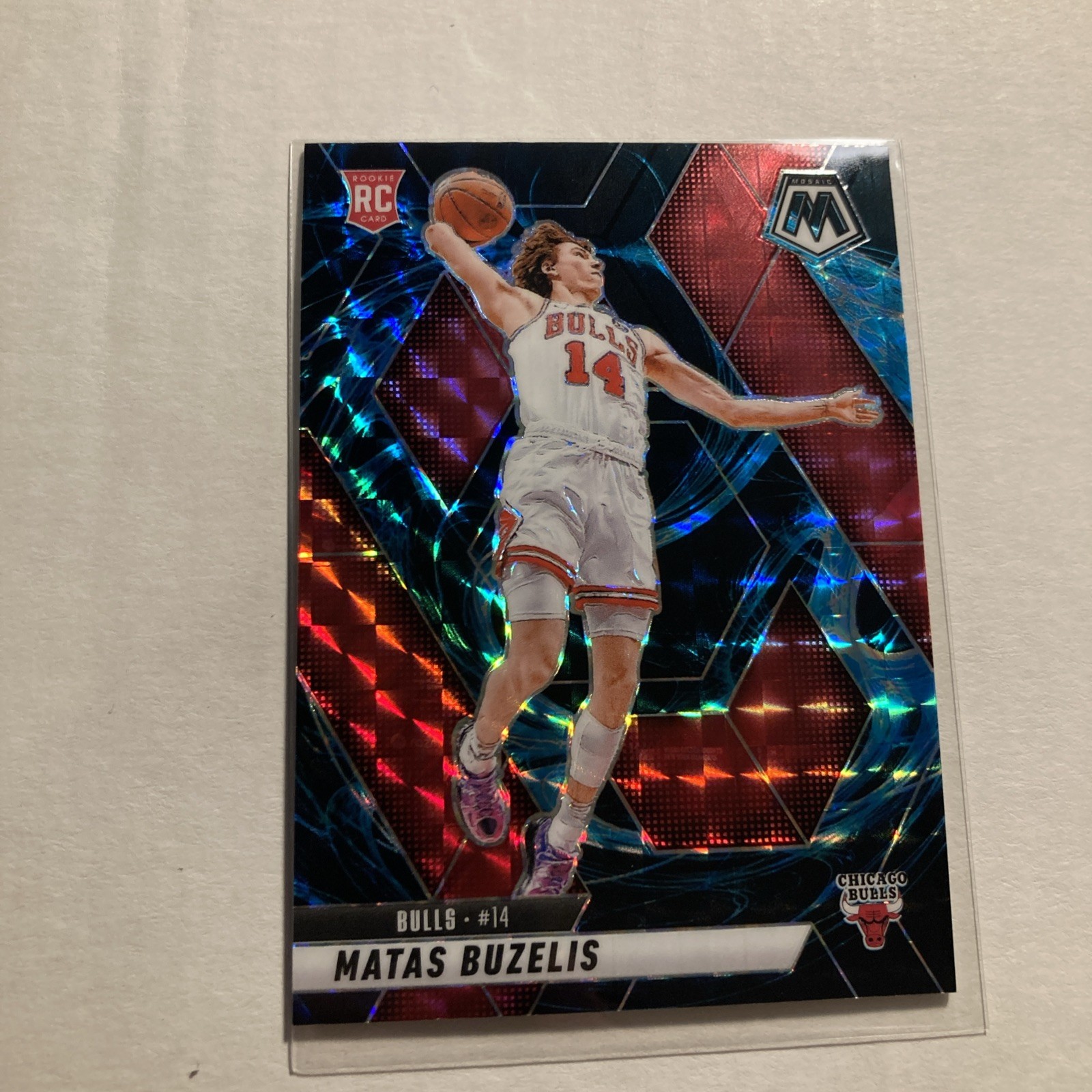 2024-25 Panini Mosaic Matas Buzelis #223 Rookie RC Genesis Prizm Case Hit SSP