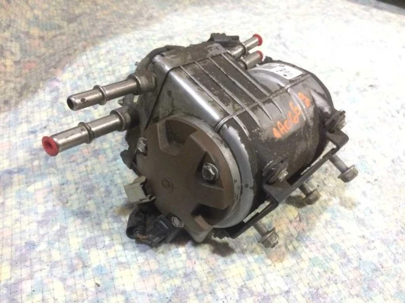 08 09 10 福特 F250 Super Duty 6.4L 车架安装柴油供应泵 8C34-9G282-AB — 第 3/4 张图片