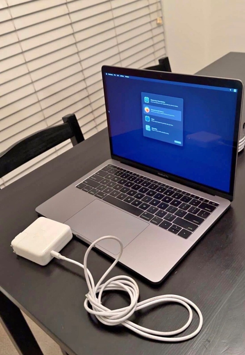 Apple MacBook Pro 13