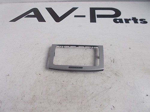 Orig. VW Passat 3C Verkleidung Blende Rahmen Dekor Radio Navigation 3C0858069M