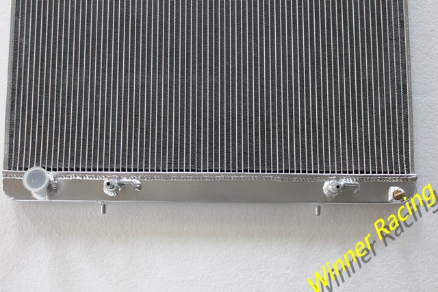 Радиатор nissan elgrand