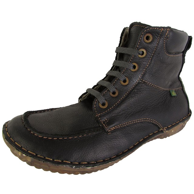 el naturalista boots sale