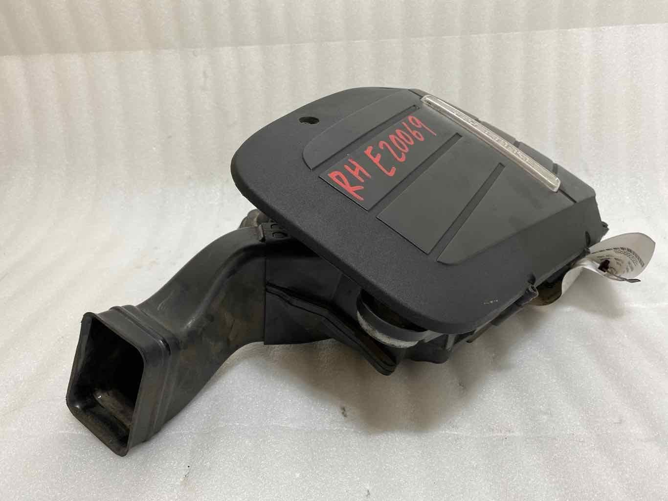 2014 BENTLEY FLYING SPUR Air Cleaner - OEM