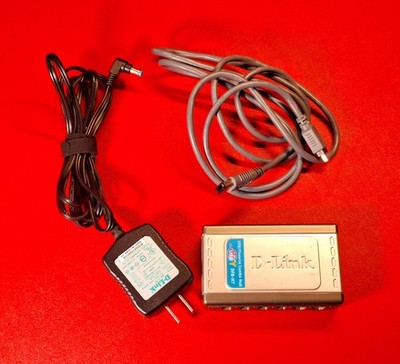 D-Link DFB-H7 4 USB  2.0 Ports 3-1394 Firewire w/ Cable and Charger