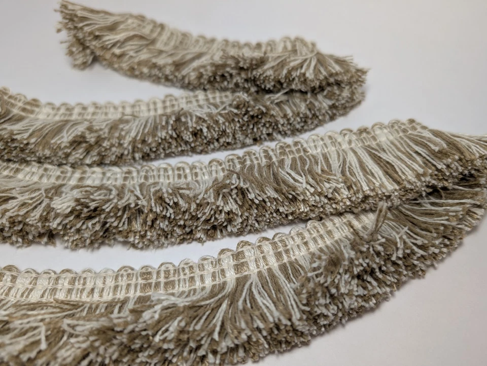 Franja de escova bege e creme para travesseiros cortinas acabamento de tecido corte de 2 jardas 1,5" de largura - Imagem 4 de 4