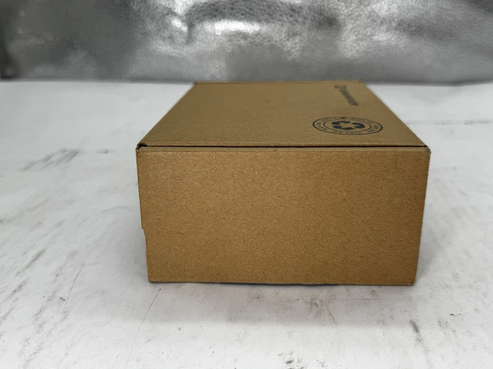 Sennheiser Presence UC Black/Gray In-Ear Only Headsets PC:504576 BLACK - Image 3 of 4