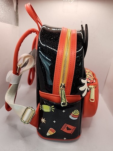 NEU Loungefly Disney Donald Duck Vampir Kostüm Mini Rucksack - Bild 4 von 8