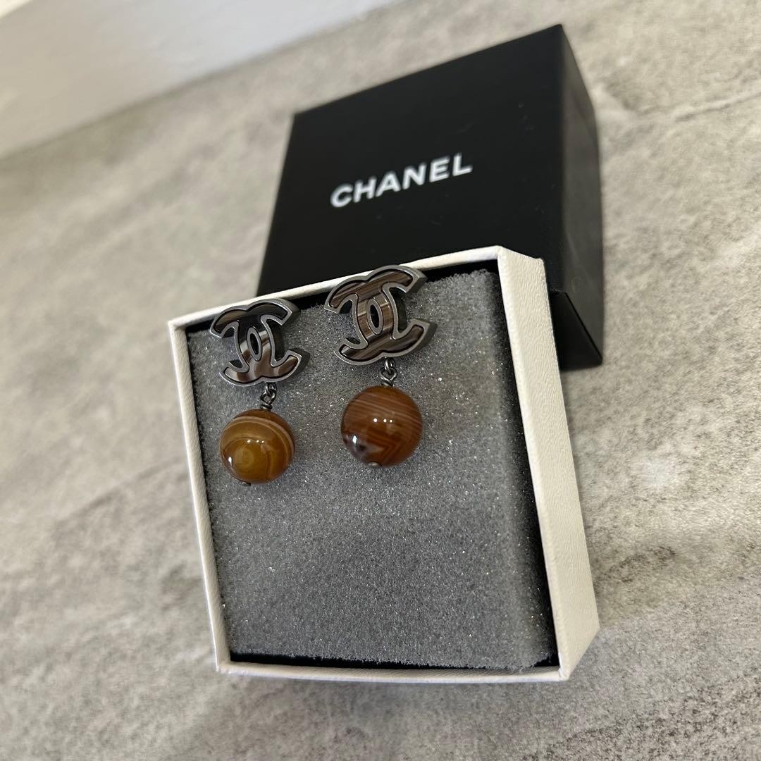 CHANEL Earrings Here Mark - image 3