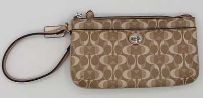 Coach Signature Peyton Dream C Go-Go Wristlet Wallet Purse-Beige/Tan (F50590)