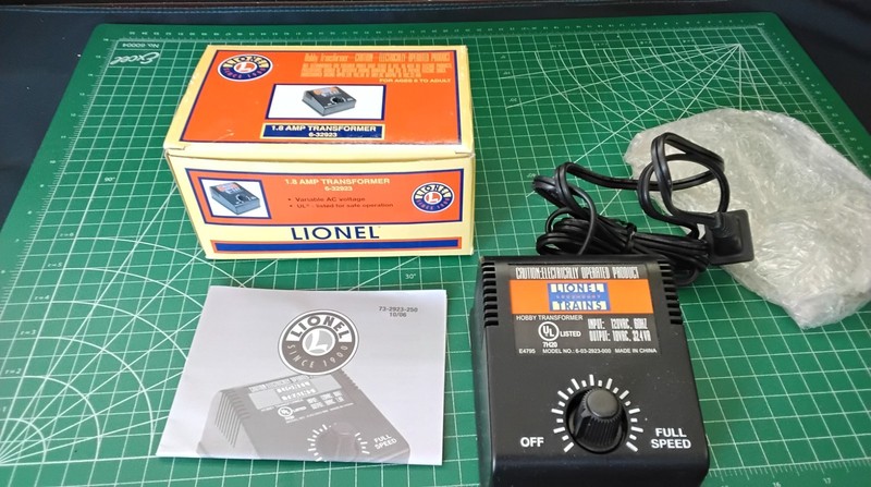LIONEL 6-32923 1.8 Amp Transformer Variable AC Voltage W