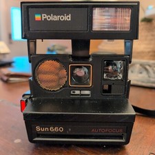 Vintage Polaroid Instant Film Camera 660 Auto Focus Sun 660 With Strap Untested