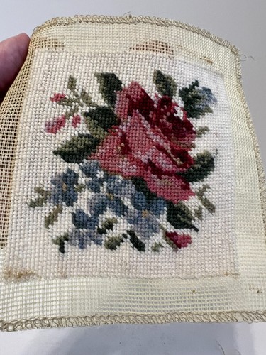 Vintage 2er Set Rosen Kreuzstich Stickerei Floral ungerahmt Germany - Bild 6 von 14