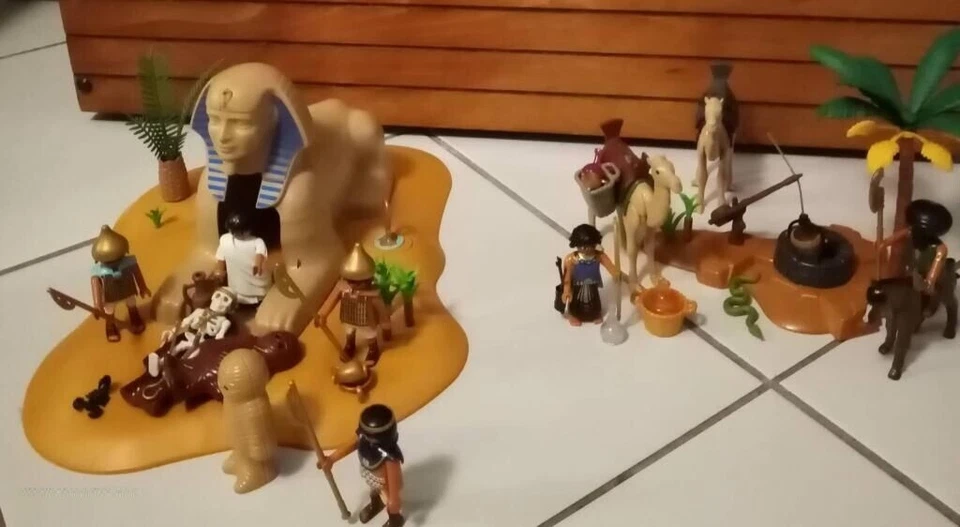 LOT playmobil SPHINX 4242 + CAMP DES PILLEURS DE PYRAMIDE 4247 TBE - Photo 2/4