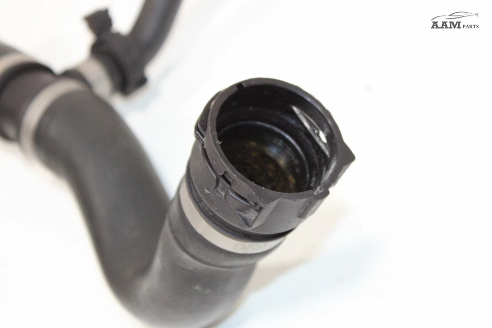 BMW 428I XDRIVE F36 2015-2016 2,0 L tubo de manguera de refrigerante de refrigeración del motor inferior OEM Foto 4 de 4