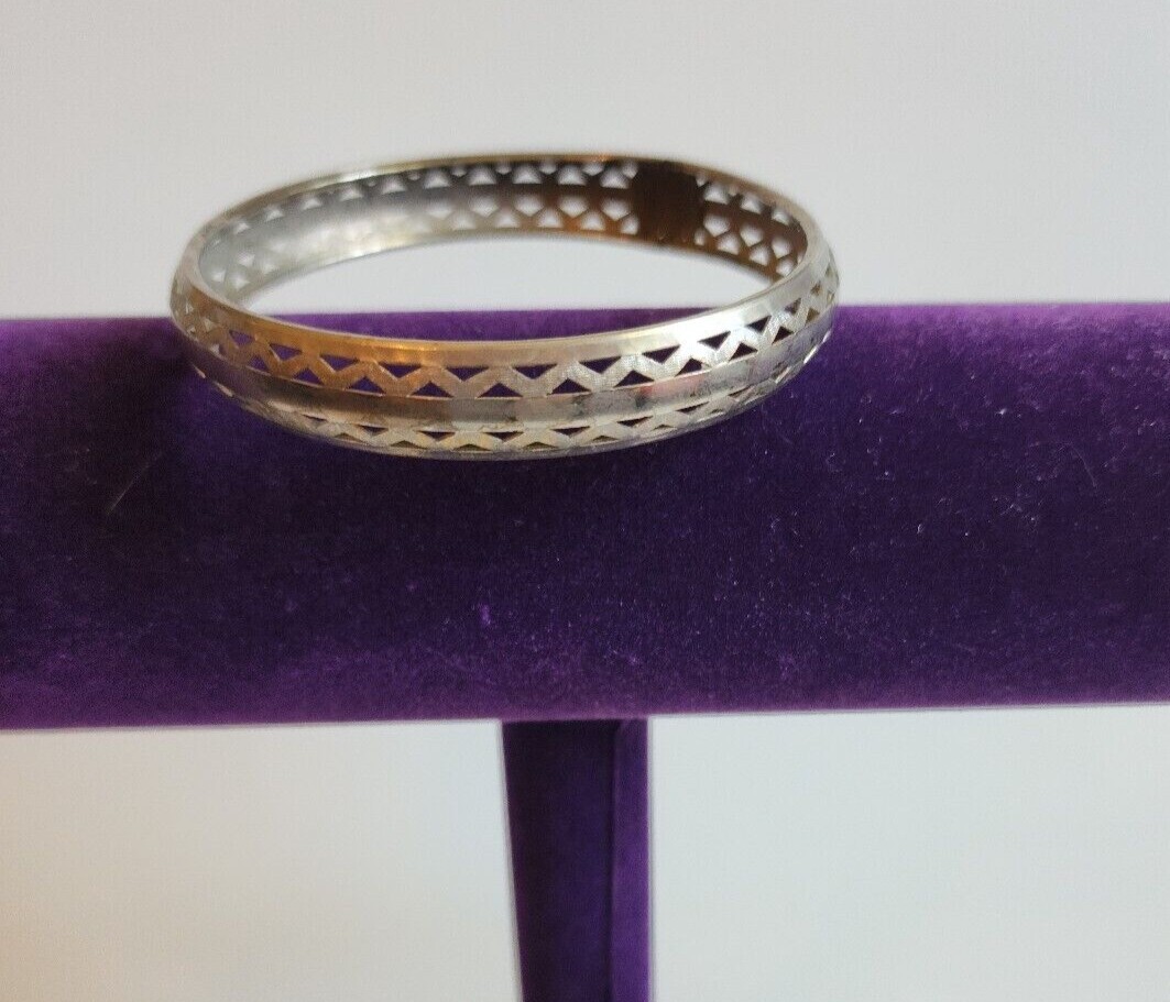 Vintage Silver Metal Bangle Bracelet Rik Rak Design 2 1/2 Vintage Silver Metal Bangle Bracelet Rik Rak Design 2 1/2