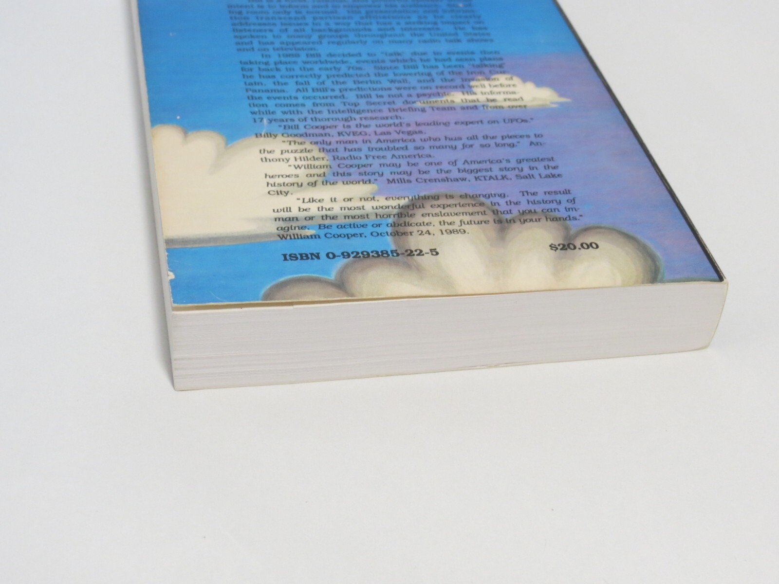 Behold A Pale Horse William Cooper 1991 PB Signed 2x Inscribed