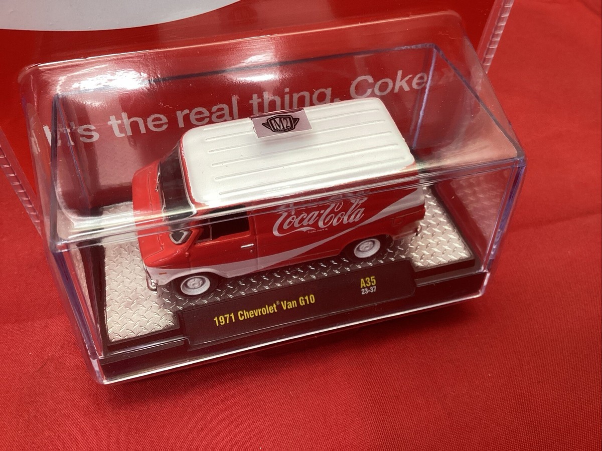 M2 Machines Coca Cola 1971 Chevrolet Van G10 A35. NEW