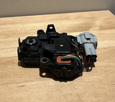 NISSAN LEAF ZE1 CHARGE PORT DOOR ACTUATOR POSTAL REPAIR SERVICE genuine parts 