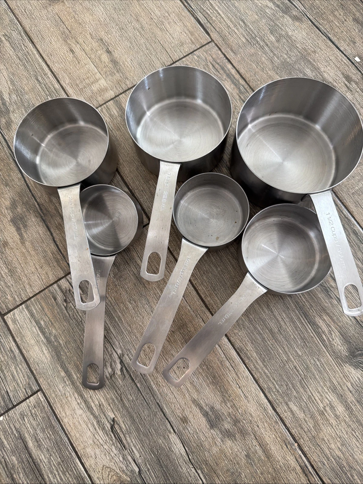 6 Chicago Metallic Stainless Steel Nesting Measuring Cups