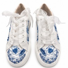 Betsey Johnson Nino White Blue Floral Wedding Sneakers Women  s 6.5