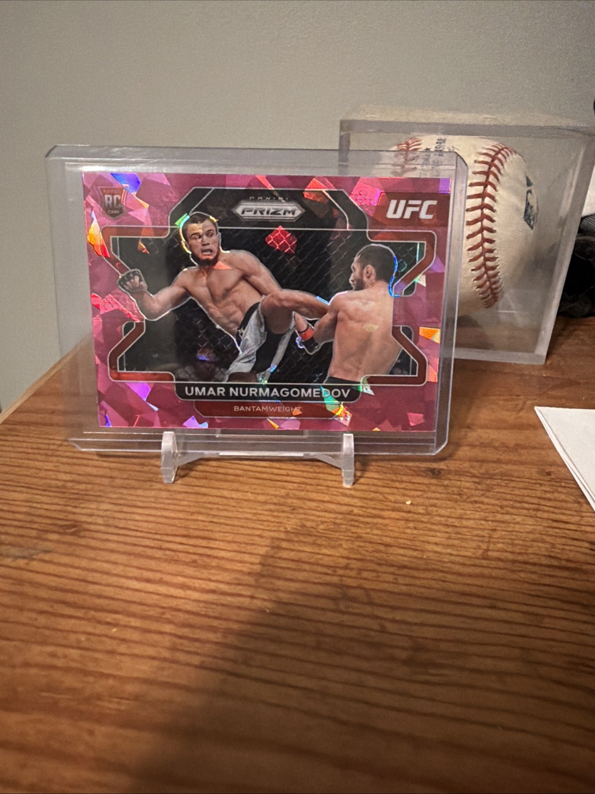 2022 Panini Prizm UFC - Umar Nurmagomedov #32 Pink Ice Prizm (RC)