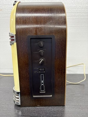 VTG Crosley CR11 Limited Edition Jukebox AM/FM Radio Cassette tested powers up!