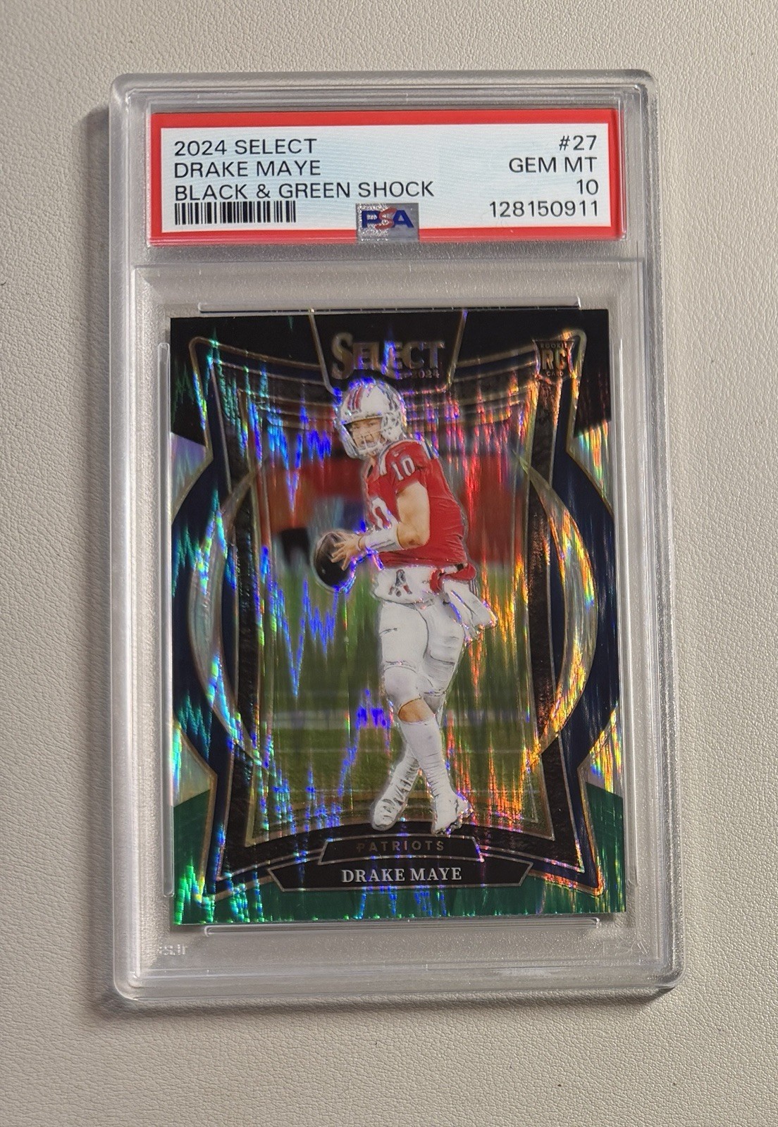 2024 PANINI SELECT CONCOURSE RC DRAKE MAYE BLACK/GREEN SHOCK PRIZM #27 - PSA 10!