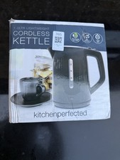 Black 1ltre Cordless 360 Energy Saving Kettle Brand New