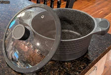 D&W Premium Pot/Casserole 9.5 Inch Size With Lid Deane&White Cookware Nonstick