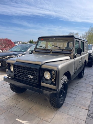 1990 Land Rover Defender