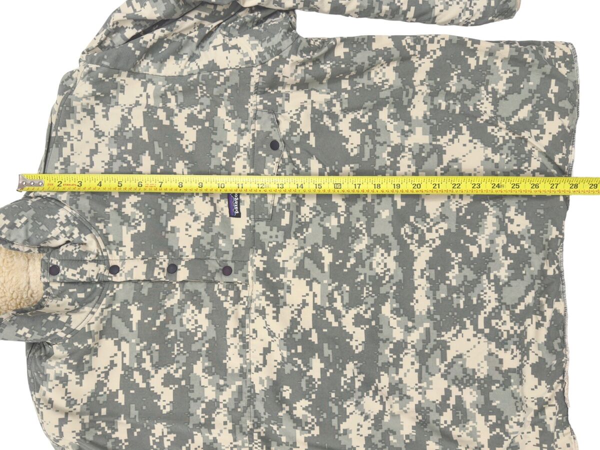 Patagonia Mars Reversible 1/4 Snap Camo Synchilla Fleece Patagonia Mars Reversible 1/4 Snap Camo Synchilla Fleece