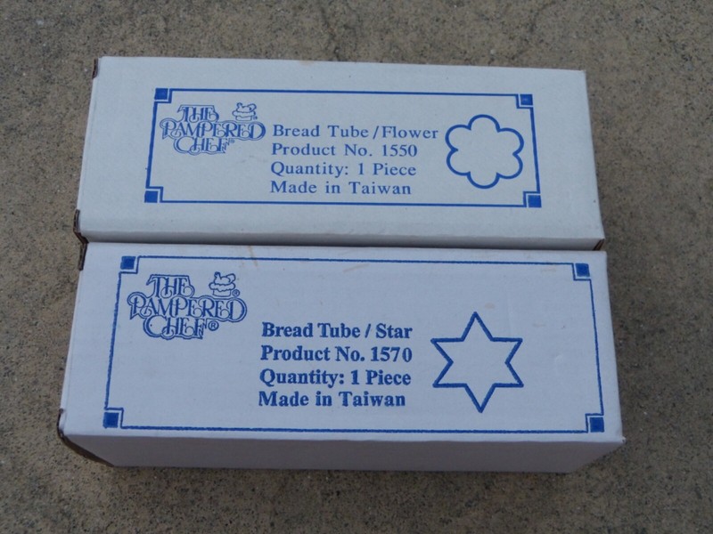 New - Lot of (2) THE PAMPERED CHEF Bread Tubes - Flower #1550 & Star #1570