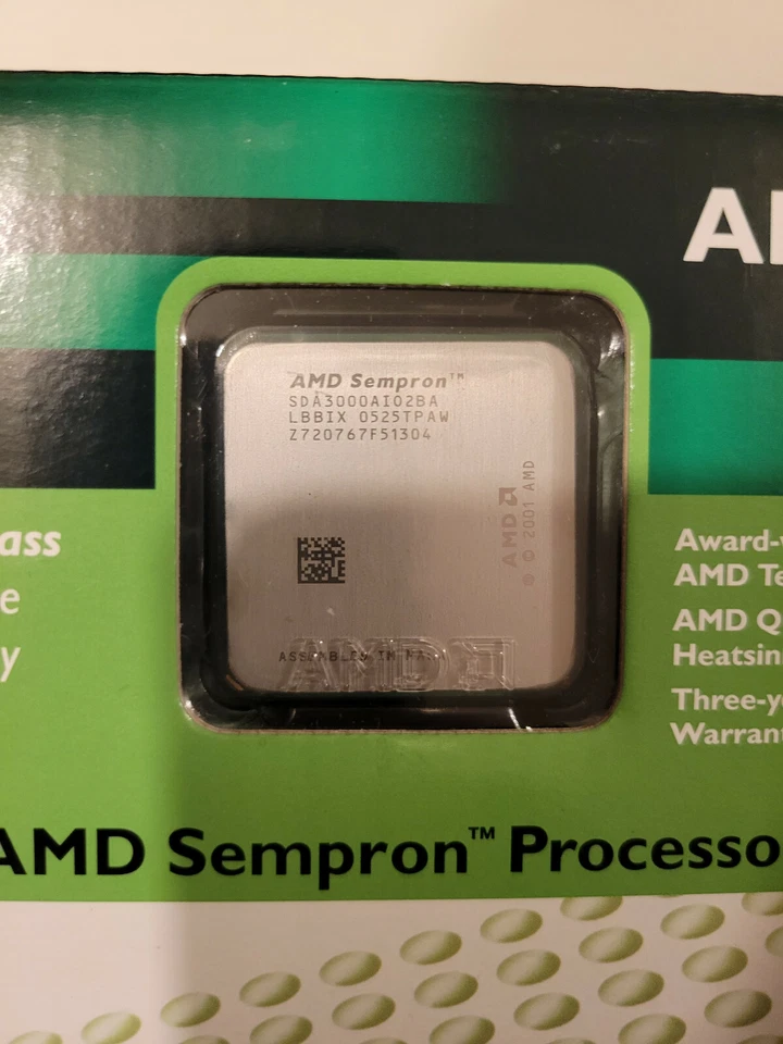 AMD Sempron 3000+ 1800MHz 128KB Cache Socket 754 CPU SDA3000AI02BA - Image 2 of 2