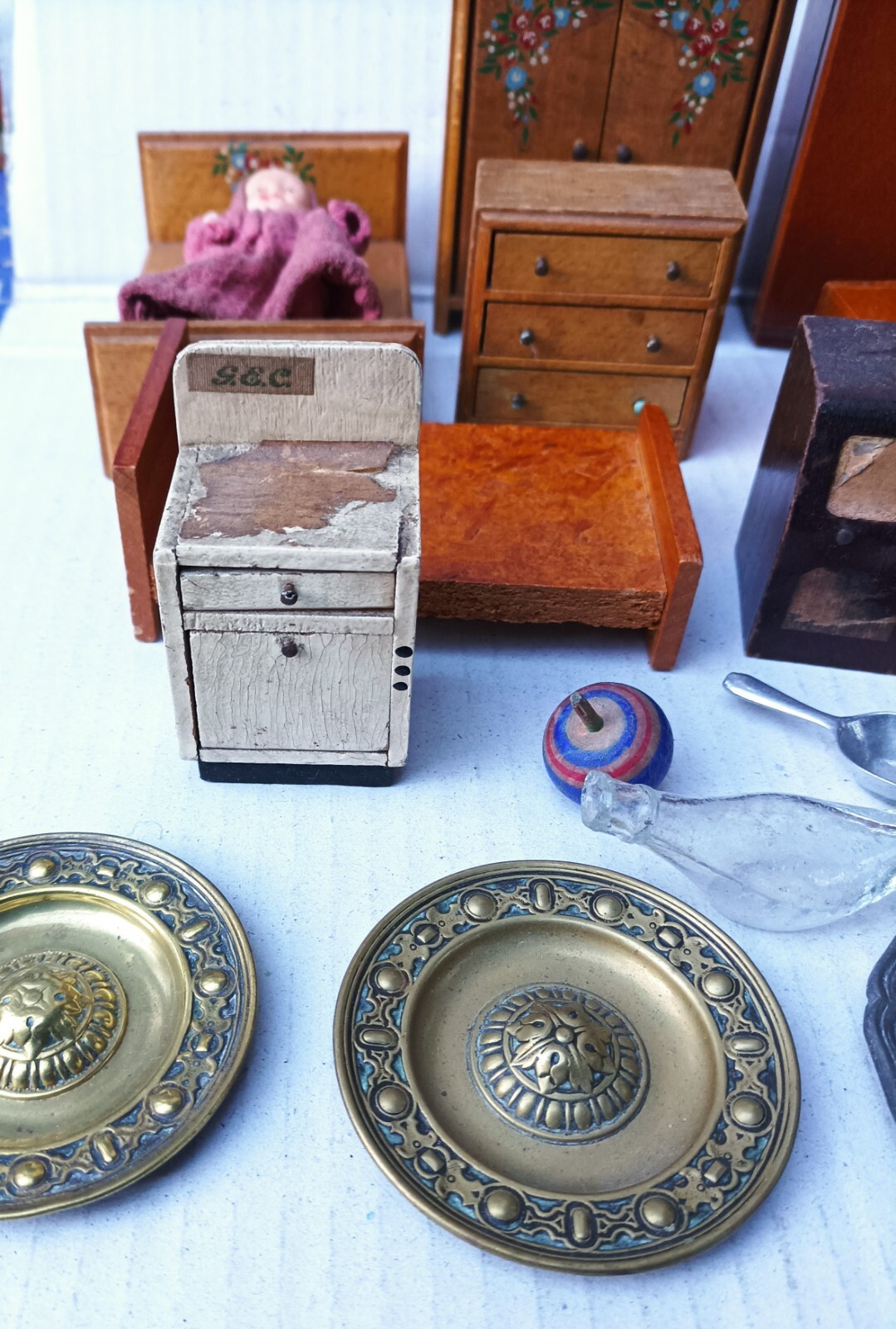 Vintage Dolls House Furniture eBay