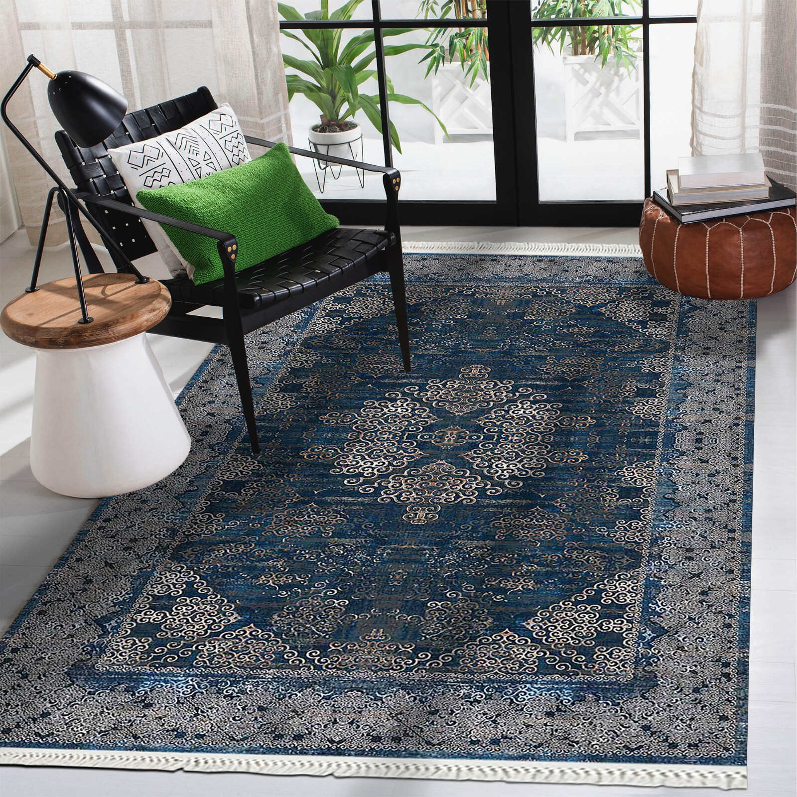 Traditional medallion petrol blue rugliving room & bedroom area non