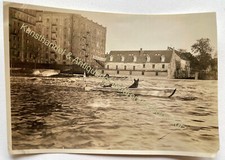 orig. Foto Hamburg Hafen Speicher um 1930 Dame Hund Boot Kanu