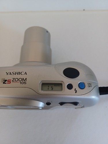 Yashica E ZS Zoom 105 With Case. Tested Works With Full Roll Of Film In It. - Picture 3 of 5