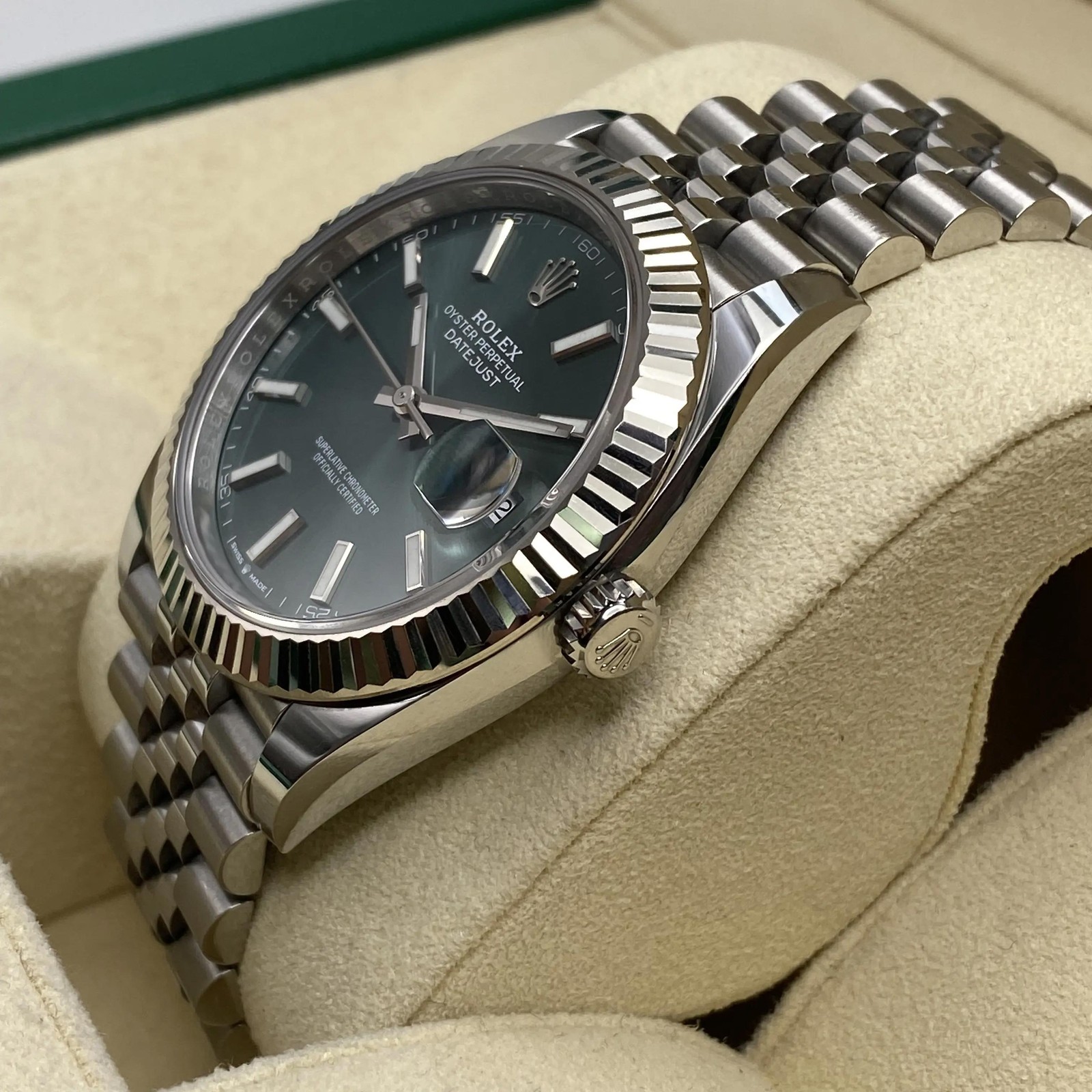 Rolex Datejust 41 126334 Steel White Gold Mint Green Dial Automatic Watch image 3
