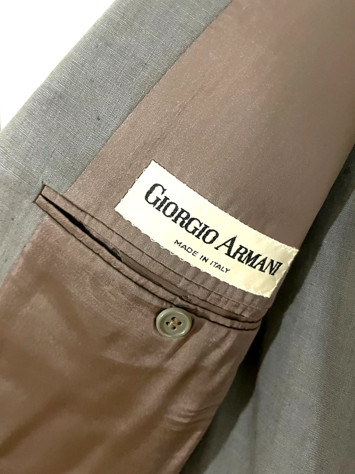 Giorgio Armani Vintage Fine Linen Suit... 1 OWNER !!! - Image 3 of 4