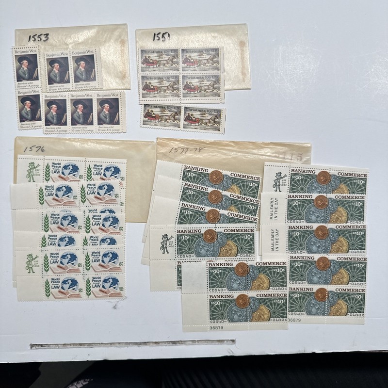 US Postage Stamps #1553 1551 1576 1577-78 MNH