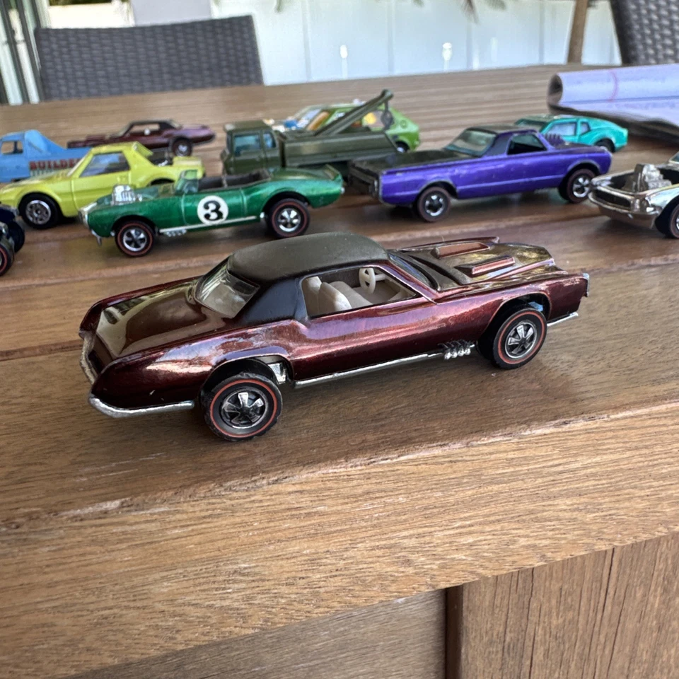 Hot Wheels Custom Eldorado - Brown - Vintage 1968 Redline - Image 4 of 4