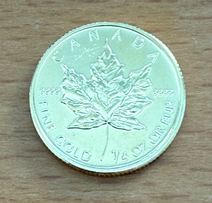 Canada 2012 Gold 1/4 oz $10 Maple Leaf UNC with minor hairlines - Image 2 of 2