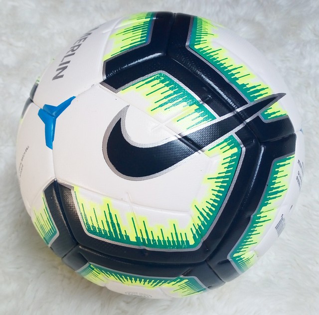 epl soccer ball 2018