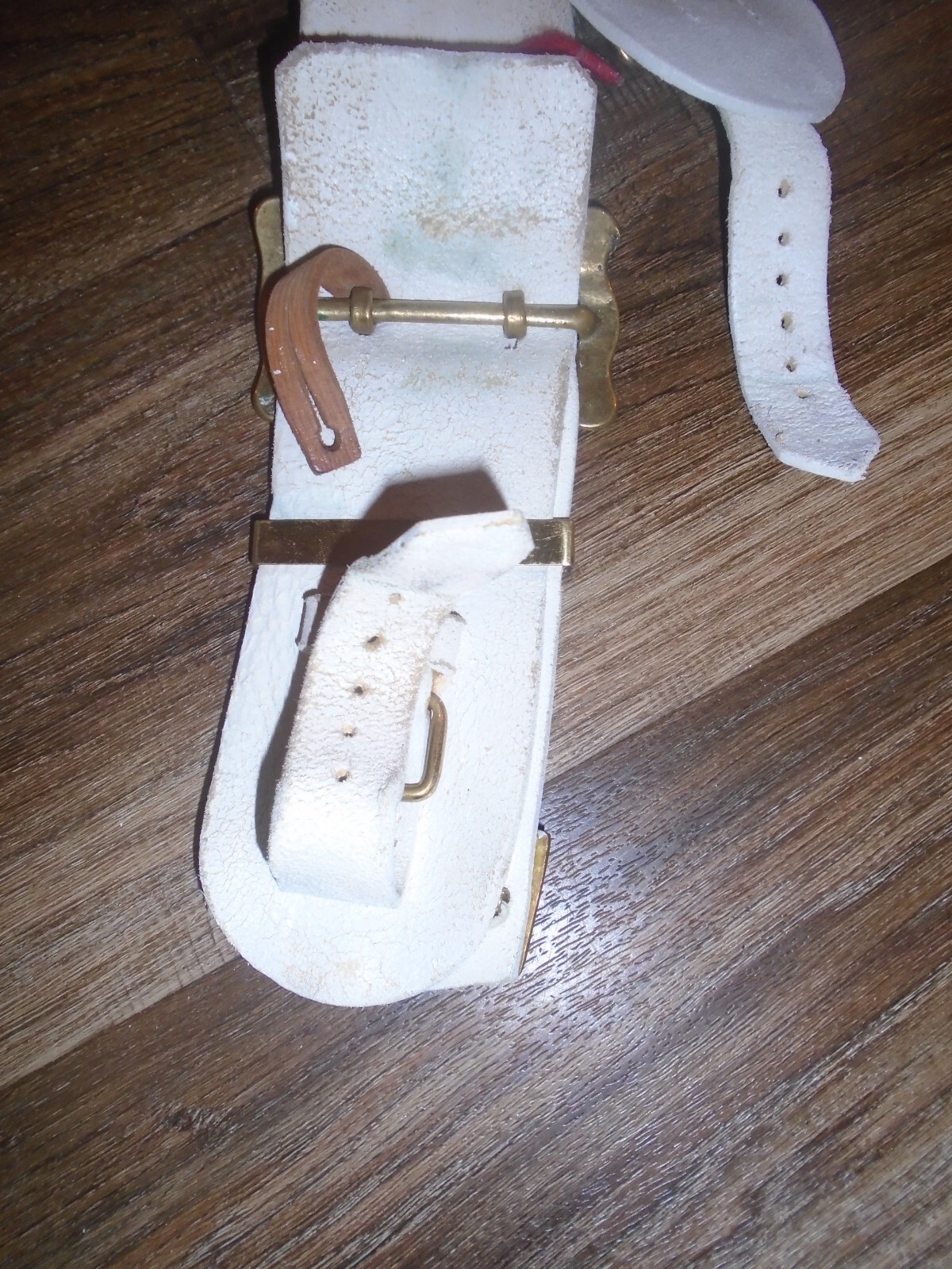 Picture 4 of 4