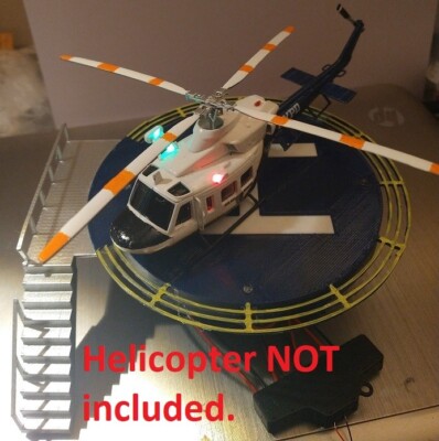 S 1:64 scale heli pad helicopter landing pad w 4x red blinking LEDs