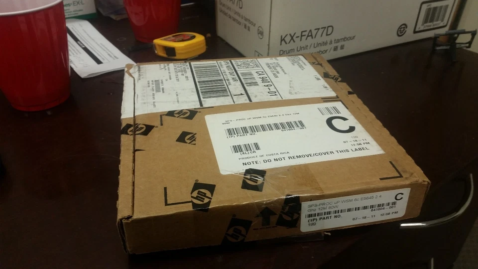 New HP Intel Xeon E5645 2.4GHz 6 Core 12Mb CPU 5.86 GT/s QPI LGA1366 641604-001  - Image 2 of 3