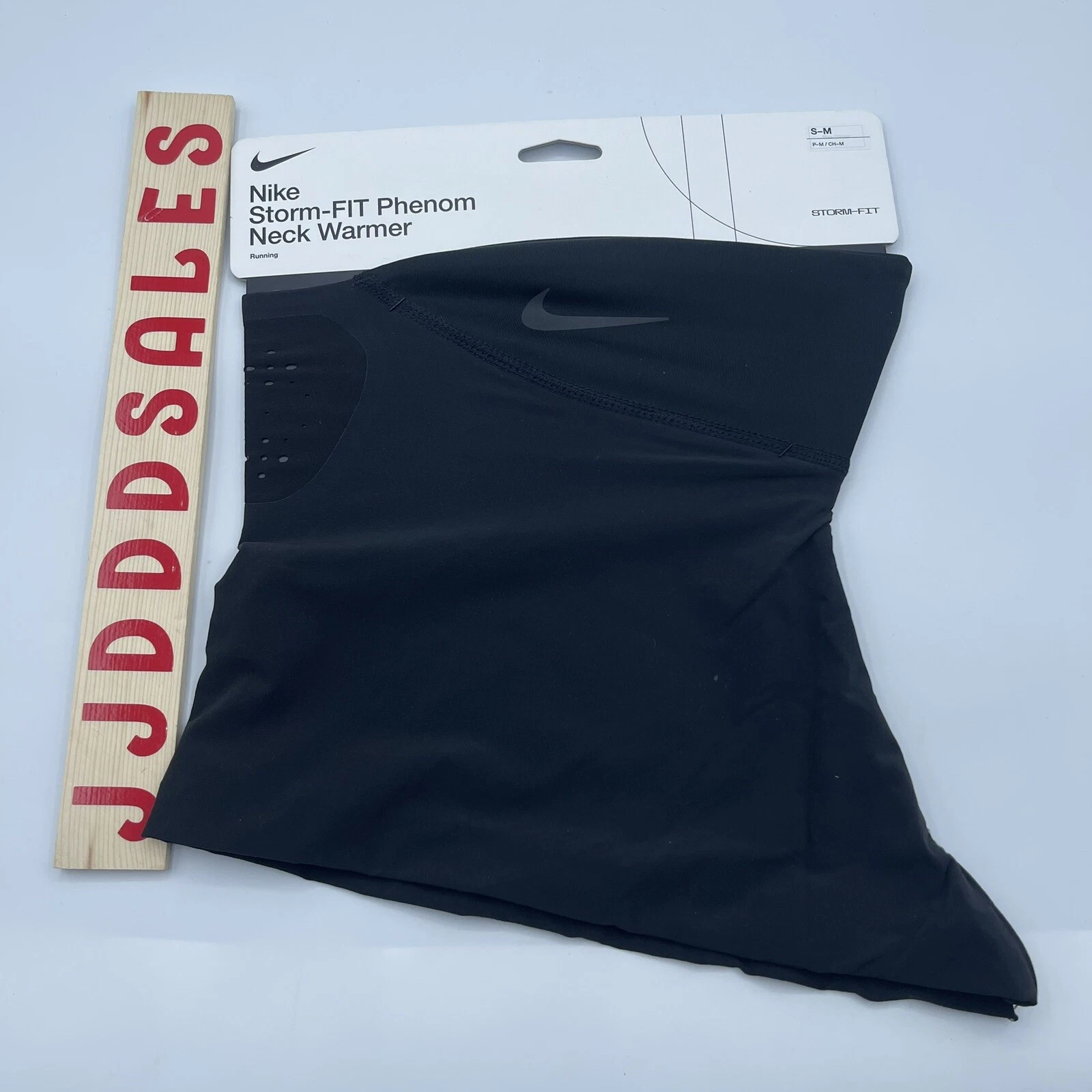 Nike Storm-FIT Shield Phenom Running Neck Warmer Black S/M NWT $40
Opens in a new window or tab