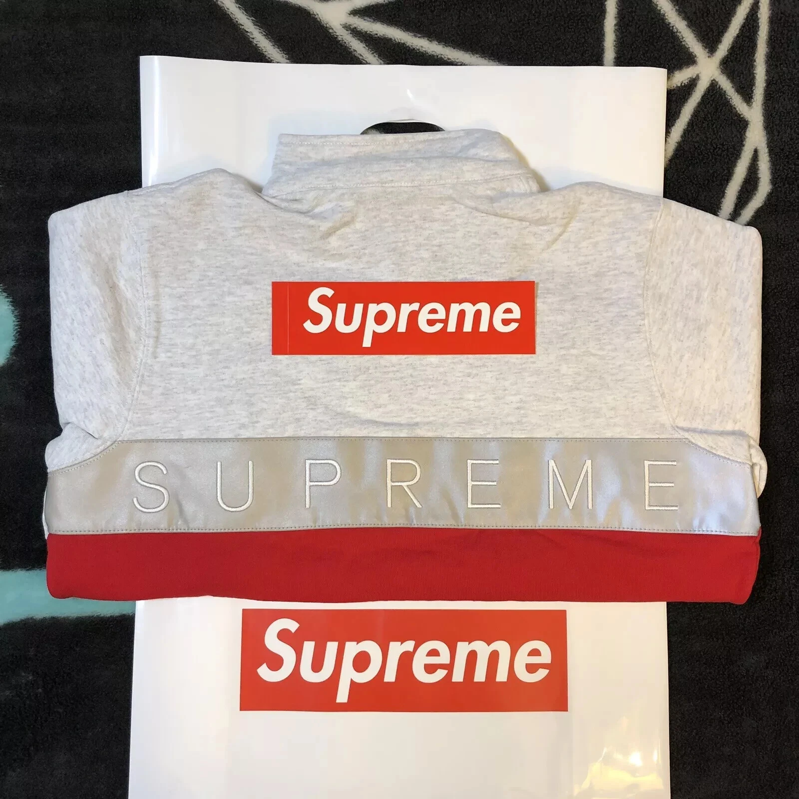 SWEATSHIRT SUPRÊME 2 TONS 3 M RÉFLÉCHISSANT DEMI FERMETURE ÉCLAIR (ROUGE) (PETIT) SS16 ARABE TEE