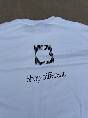 90s Apple アップル　ロゴ刺繍　think different シャツ Vintage 90s Apple Grand Opening Shop Think Different Promo T