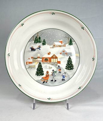 Sango SILENT NIGHT Round Serving Bowl Holly Red Lines Joan Luntz.  9 x 2.75 